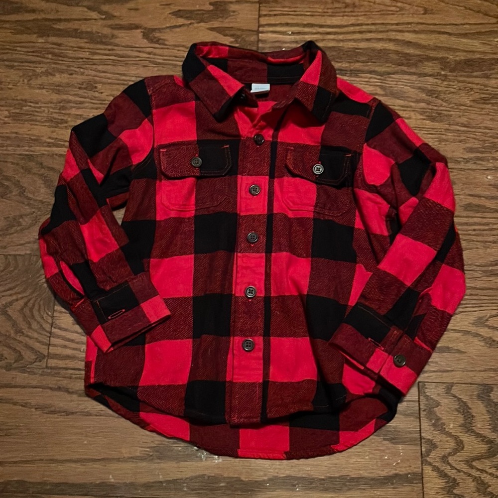 Old navy 3T toddler boy flannel.